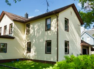 303 N Union St, Aurora, IL 60505