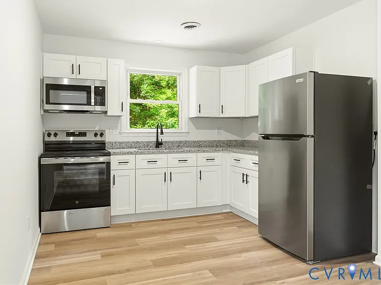 7309 John Elizabeth Pl — Photo 19