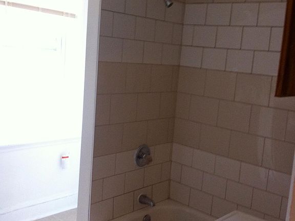 3rd image of 123 W Mount Pleasant Ave #A