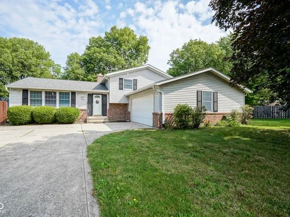 9319 Drawbridge Ct, Indianapolis, IN 46250