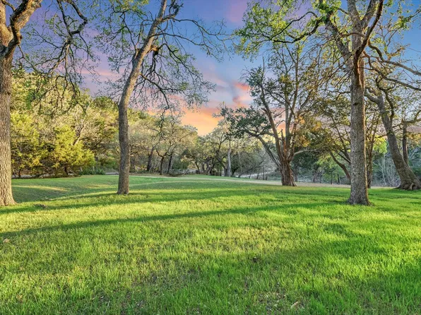 300 Deer Lake Ests, Wimberley, TX 78676