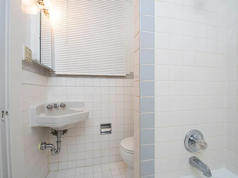 2306 Union St — Photo 13