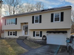 29 Plumtrees Rd, Bethel, CT 06801