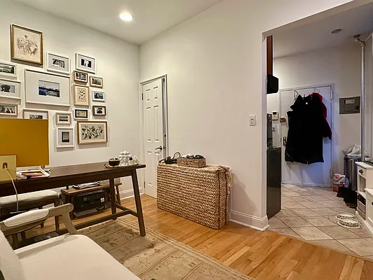 Rented by Corcoran | media 12