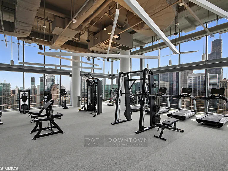 401 W Kinzie St #4410 — Photo 13