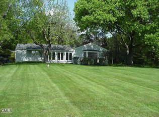 9 New Canaan Rd, Wilton, CT 06897