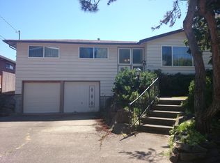 2834 24th Ave W, Seattle, WA 98199