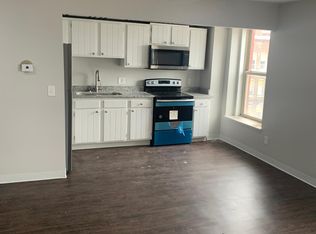 324 N Main St #306, Davenport, IA 52801