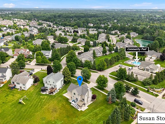 3rd image of 6793 Avalon Dr SE