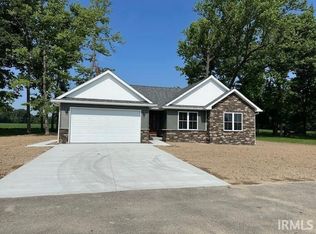 2035 N Joy Dr, Sullivan, IN