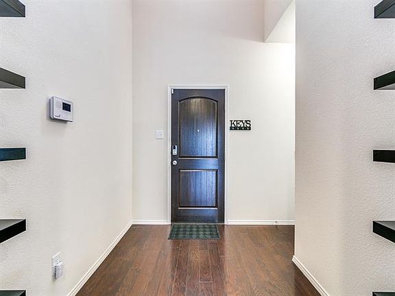 5th image of 1806 Stephen Dr