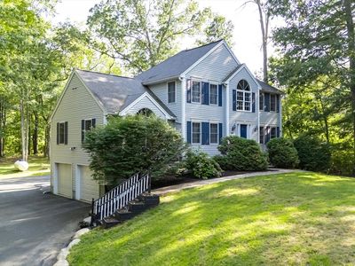 460 Methuen Rd, Dracut, MA, 01826