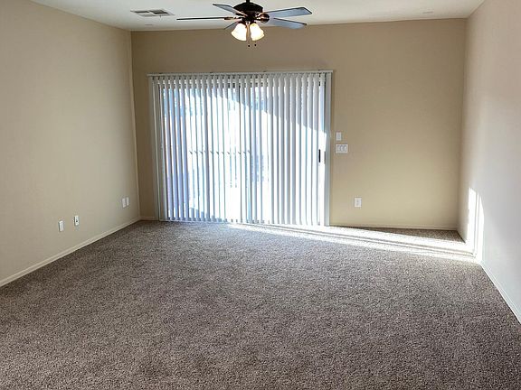 5th image of 237 W Kona Dr