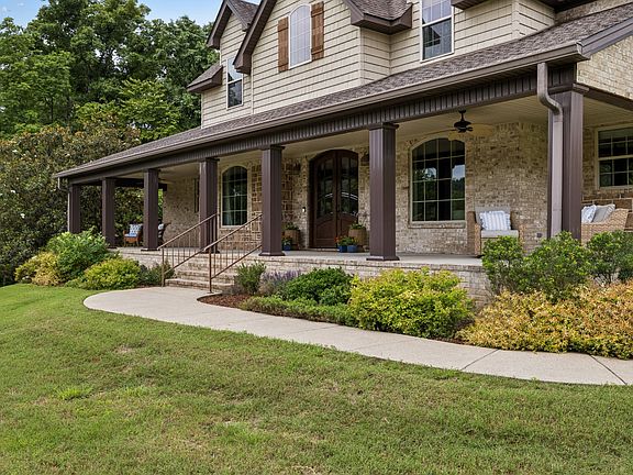 2nd image of 3109 Chase Point Dr