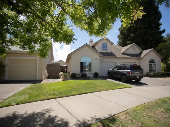 827 Glen Miller Drive, Windsor, CA 95492