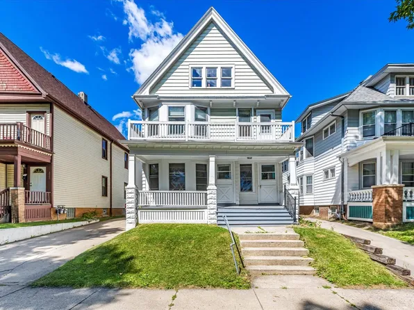 2949 N Frederick Ave, Milwaukee, WI 53211