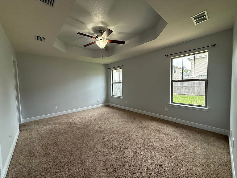 3881 Weatherstone Cir — Photo 10