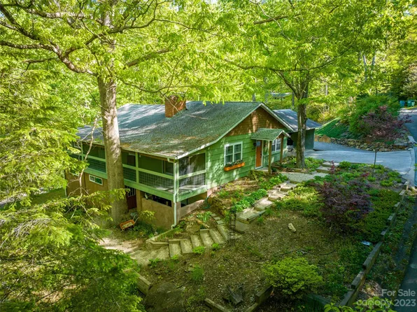 1624 Mountain Cove Rd, Black Mountain, NC 28711