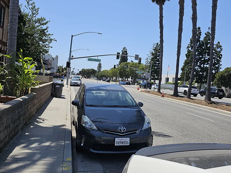 2112 Manhattan Beach Blvd #D — Photo 21