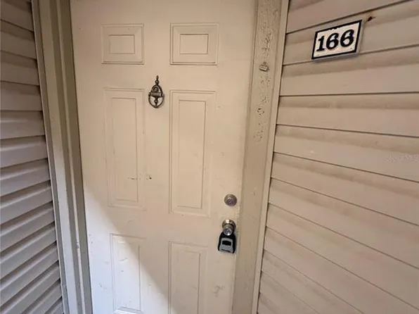 1964 Lake Atriums Cir APT 166, Orlando, FL 32839