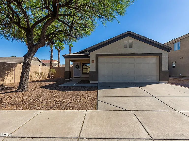 10523 E Calypso Ave — Photo 1