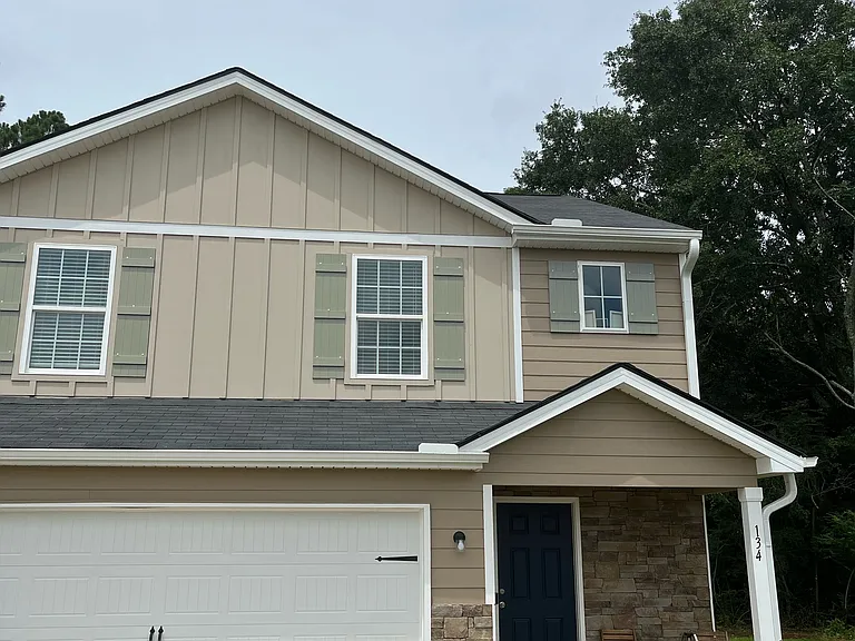 134 Dogwood Ln — Photo 2