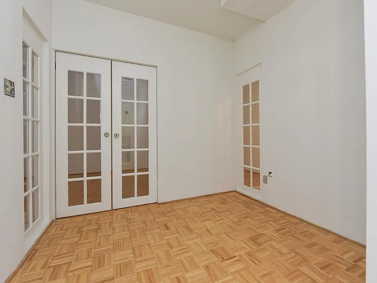 1021 Arlington Blvd #313 — Photo 9