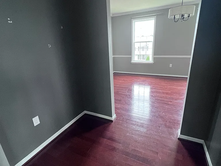 607 Hayfield St — Photo 33