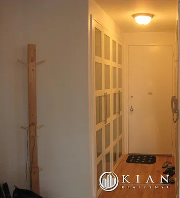 Rented by Kian Realty | media 6