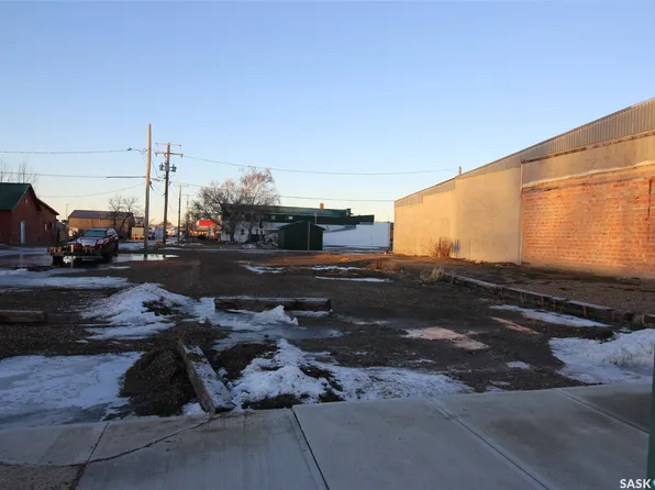 265 Centre Street, Shaunavon, SK S0N 2M0