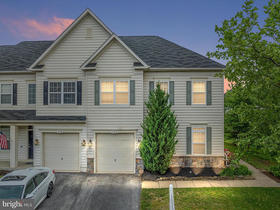 1st image of 108 Quinton Oaks Cir