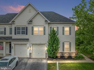 108 Quinton Oaks Cir, Stephens City, VA 22655