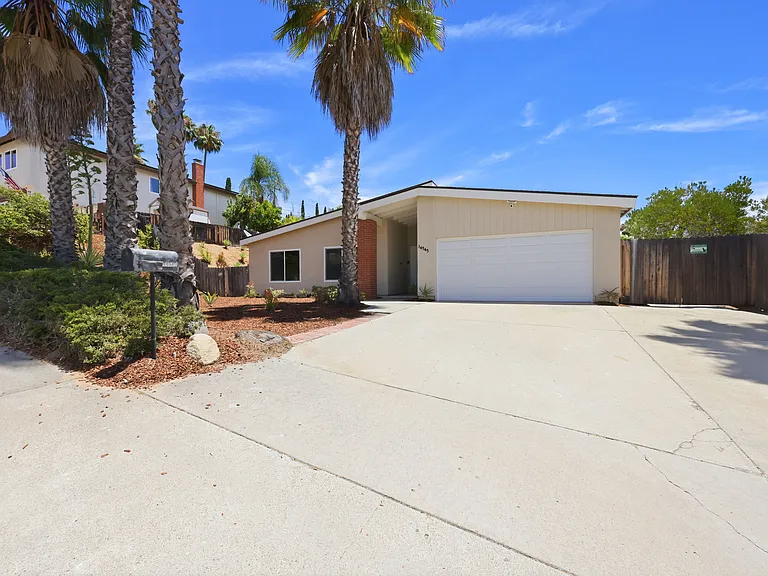 14545 Hillndale Way — Photo 1