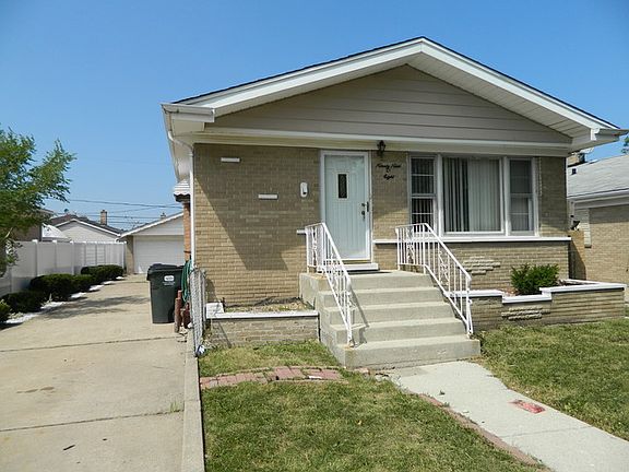 2nd image of 9908 Ivanhoe Ave