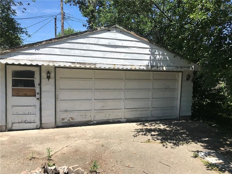 2nd image of 8136 Crousore Rd