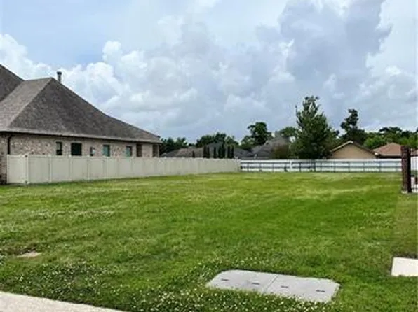 3104 Rue Marcelle, Meraux, LA 70075