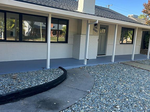 3rd image of 6205 Melrose Drive