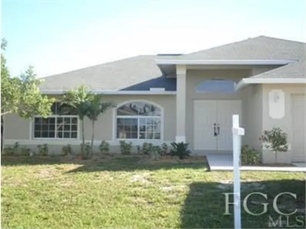 623 SE 30th Ln, Cape Coral, FL 33904