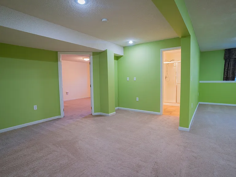 7903 W 154th St — Photo 24