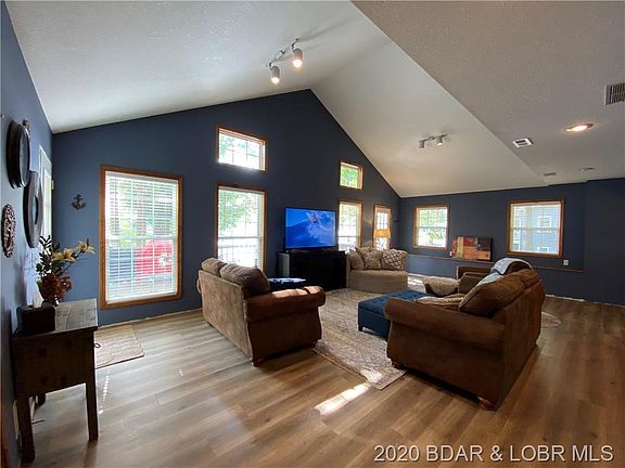 5th image of 265 Staley Hollow Dr