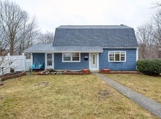 239 Pleasant St, Southbridge, MA 01550