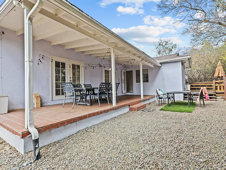 5059 Campanile Dr — Photo 27