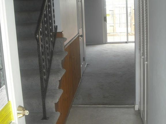 2nd image of 1210 Woodbrook Cir W APT H
