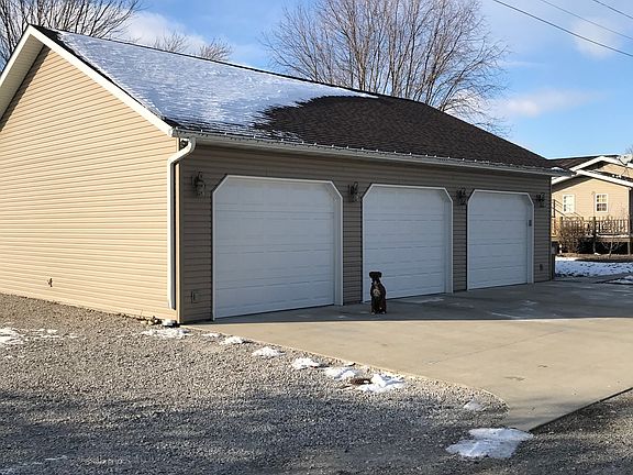 1200 sq.ft. detached garage