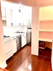 Rented by Nest Seekers International