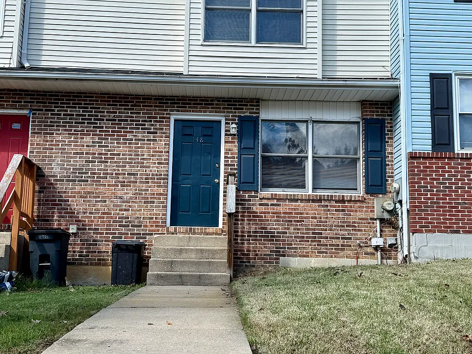 148 E Village Rd