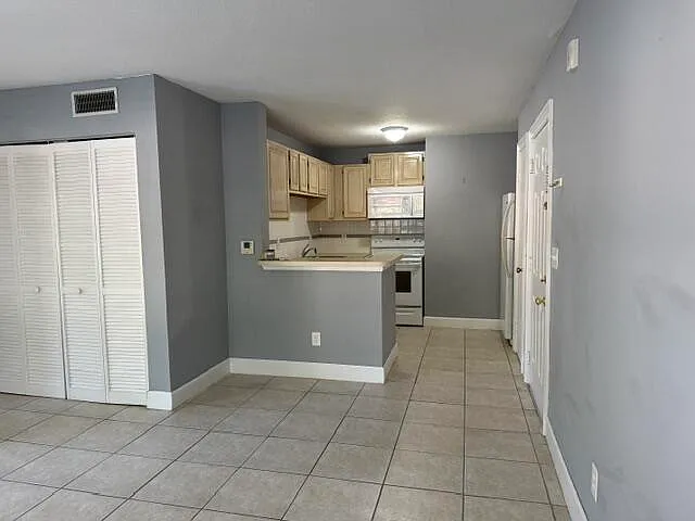 1865 Palm Cove Blvd #9-106 — Photo 18