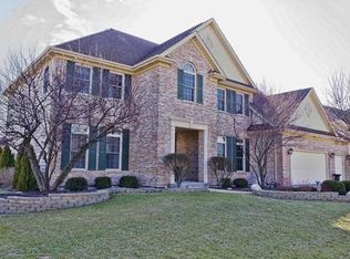 371 Avena Cir, Naperville, IL 60565