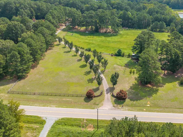 2282 State Highway 55 W, Coats, NC 27521