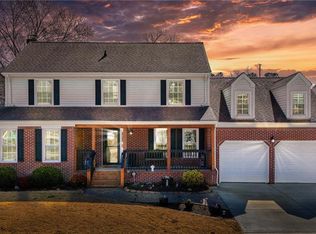 1800 Roves Ln, Virginia Beach, VA 23464